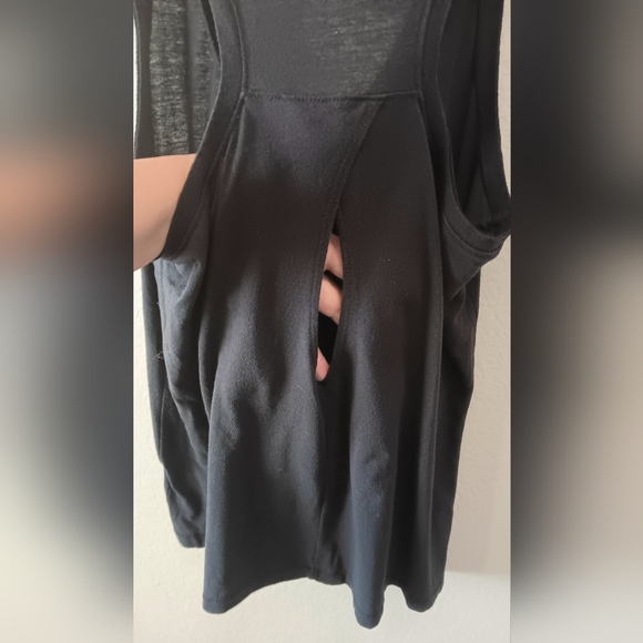 3/10 Vans Tank Top with Cut Out Back XL Junior Black Blue - Picture 5 of 6